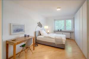 Möbliert: Sehr schöne möblierte Wohnung in Bogenhausen – Die vollständige Adresse der Immobilie erhältst du vom Anbieter., 81925 Herzogpark, München – Vorschaubild 3