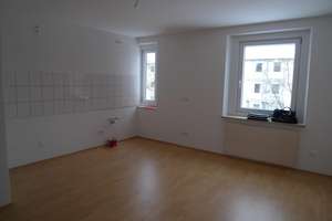 gut geschnittene 2,5 Zimmer Altbau-Whg. plus Riesen Wohnküche – Einhornallee 51, 81377 Am Waldfriedhof, München – Vorschaubild 4
