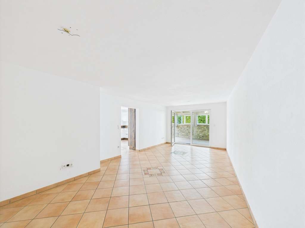 Immobilie in Mammendorf - Angebot des Monats: Durchdachtes Eckhaus für Lebensqualität und wenig Arbeit, einzugsfertig - Bild 3