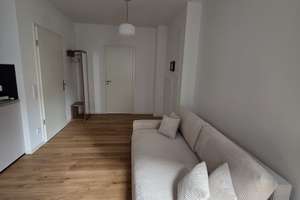 Wohnen mit Charakter: Vollmöbliertes Apartment in Köln-Bayenthal – Tacitusstraße 2-4, 50968 Bayenthal, Köln – Vorschaubild 3