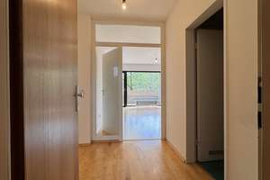 Attraktive 2-Zimmer-Wohnung mit Balkon
und Tiefgaragenstellplatz in ruhiger und beliebter Lage – Die vollständige Adresse der Immobilie erhältst du vom Anbieter., 52078 Brand, Aachen – Vorschaubild 2