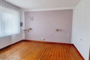 Fehl-Ritzhausen: sanierungsbedürftiges Bauernhaus mit Scheune und Garage sowie großem Areal – Die vollständige Adresse der Immobilie erhältst du vom Anbieter., 56472 Fehl-Ritzhausen – Vorschaubild 5