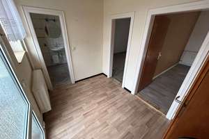 Bezugsfreie Doppelhaushälfte mit Potenzial im Oldenburger Stadtsüden – Lammweg 14, 26133 Bümmerstede, Oldenburg (Oldenburg) – Vorschaubild 3