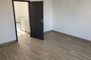 Einfamilienhaus in Stuttgart-Stammheim für Firmen etc. – Die vollständige Adresse der Immobilie erhältst du vom Anbieter., 70439 Stammheim-Süd, Stuttgart – Vorschaubild 1