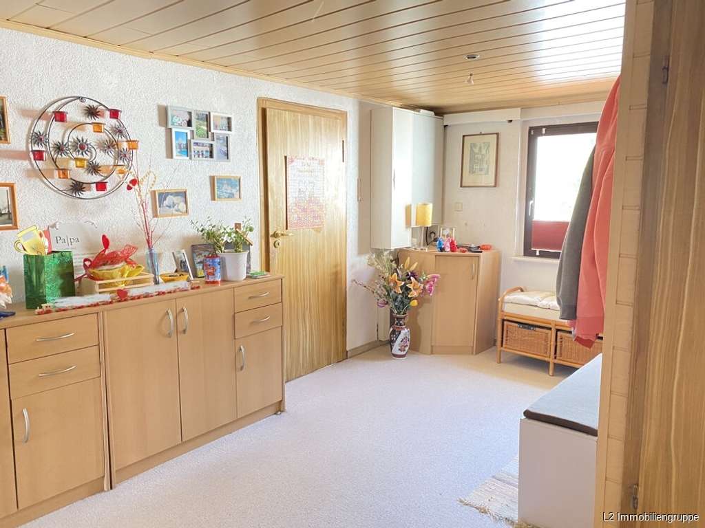 Immobilie in Lommatzsch - Romantischer Zwei-Seitenhof mit Pool, Scheune und großem Grundstück in traumhafter Idylle - Bild 4