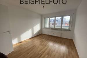 Kernsanierte 2-Zimmer-Wohnung mit Einbauküche und Wintergarten – Scapinellistr. 2 B, 81241 Pasing, München – Vorschaubild 2