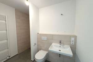 Exklusive 3,5-Zimmer-Wohnung in bester Wohnlage Stuttgarts!  – Die vollständige Adresse der Immobilie erhältst du vom Anbieter., 70469 Bahnhof Feuerbach, Stuttgart – Vorschaubild 12