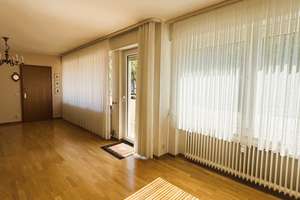 Ihre hochwertige 3 - 4 Zimmer Wohnung mit 2 Balkons und Einzelgarage am Rotenbühl