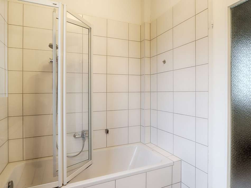 Badezimmer Wohnung 1. OG