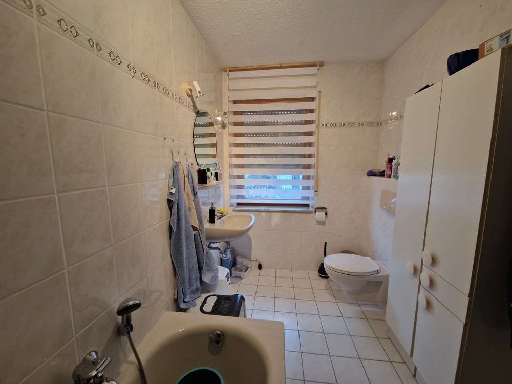 Immobilie in Wehretal - Gepflegtes Mehrfamilienhaus in gefragter Lage zur Kapitalanlage - Bild 2