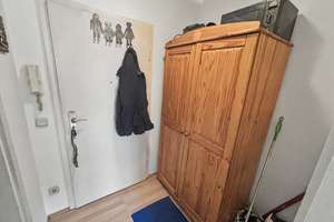 Vermietete 1-Zimmer-Eigentumswohnung mit Tiefgaragen-Stellplatz in Fürth-Stadtmitte – Die vollständige Adresse der Immobilie erhältst du vom Anbieter., 90762 Altstadt, Innenstadt, Fürth – Vorschaubild 5