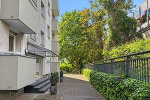 Geräumige 3-Zimmer-Wohnung über den Dächern von Duisburg-Duissern – Die vollständige Adresse der Immobilie erhältst du vom Anbieter., 47058 Duissern, Duisburg – Vorschaubild 2
