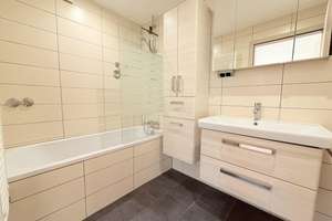 Wohnen unterhalb des Georgenbergs!  – Die vollständige Adresse der Immobilie erhältst du vom Anbieter., 72762 Reutlingen-Mitte, Reutlingen – Vorschaubild 9