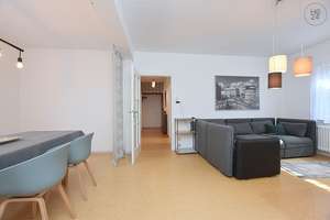 Modern möblierte Wohnung in zentraler Wohnlage mit PKW-Stellplatz im Hof in Stuttgart Mitte – Die vollständige Adresse der Immobilie erhältst du vom Anbieter., 70182 Oberer Schlossgarten, Stuttgart – Vorschaubild 11