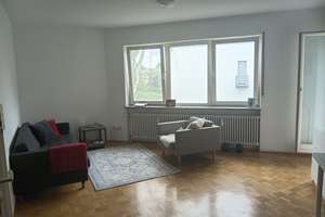 Untermieter gesucht, (1.7.-1.10.26),Helle 2 Zimmerwohnung in Prauenheim  – Im Vogelgesang 24, 60488 Hausen, Frankfurt am Main – Vorschaubild 2