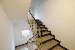 Helle 3-Zimmer-Dachwohnung mit Kachelofen, EBK und großer Dachterrasse in ruhiger Lage - Hohe Marter – Die vollständige Adresse der Immobilie erhältst du vom Anbieter., 90441 Hohe Marter, Nürnberg – Vorschaubild 24
