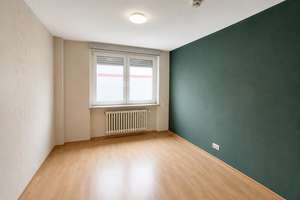 LEERE 2 ZI WOHNUNG MIT BALKON - HOCHPARTERRE – Am Straußenkreuz 95, 40229 Eller, Düsseldorf – Vorschaubild 4
