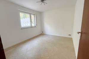 Sofort bezugsfrei: Schöne 2,5 Zimmer WHG mit Terrasse – 70329 Hedelfingen (Ortsteil), Stuttgart – Vorschaubild 16