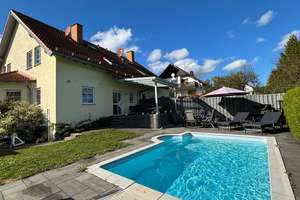 Exklusive Doppelhaushälfte mit Pool, Kamin und Garten – hochwertiges Wohnen nahe Gießen – Die vollständige Adresse der Immobilie erhältst du vom Anbieter., 35418 Buseck – Vorschaubild 3