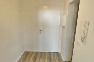 Singles aufgepasst !! Hier kommt Ihre neue Wohnung mit Balkon – Thomas-Dehler-Straße 5, 40595 Garath, Düsseldorf – Vorschaubild 2