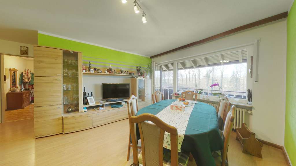 Immobilie in Wehr - Dieser Ausblick ist Ihre Sicherheit! - Bild 2