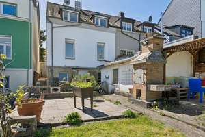 *ATTRAKTIVE* Doppelhaushälfte mit Gartenidylle in Essen-Steele