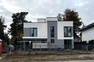 DHH im grünen Müggelheim - Sparen durch Eigenleistung! – Die vollständige Adresse der Immobilie erhältst du vom Anbieter., 12559 Müggelheim, Berlin – Vorschaubild 2