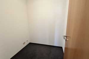 Sofort verfügbar - Mehrfamilienhaus/Generationenhaus mit 4 Wohnungen in einem ruhigen Wohngebiet – Calw (Kreis) – Vorschaubild 39