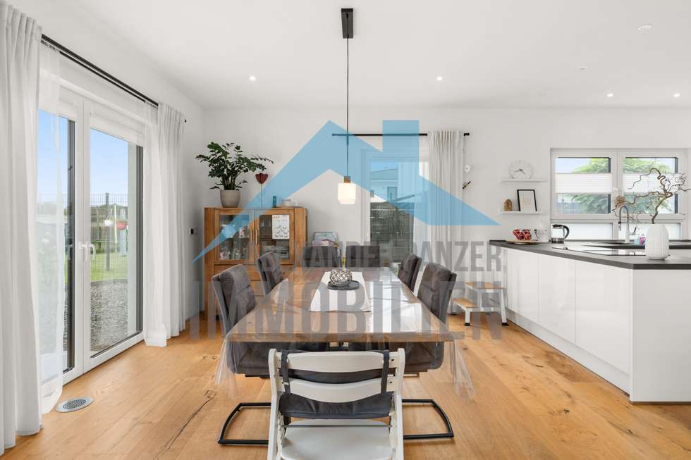 Immobilie in Fritzlar - neuwertiges und modernes Einfamilienhaus in Ortsrandlage von Fritzlar! - Bild 9