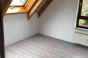 Gemütliche 4-Zimmer-DG-Maisonettewohnung  in Möhringen – Oberdorfstraße 10, 70567 Möhringen-Mitte, Stuttgart – Vorschaubild 4