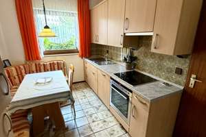Familienfreundliches Reihenmittelhaus mit schönem Garten in ruhiger Lage von Düsseldorf-Hellerhof – 40595 Hellerhof, Düsseldorf – Vorschaubild 9