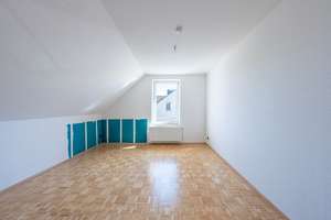 Starkes Investment: 3-Familienhaus mit Mietsteigerungspotenzial – Die vollständige Adresse der Immobilie erhältst du vom Anbieter., 44357 Oestrich, Dortmund – Vorschaubild 15