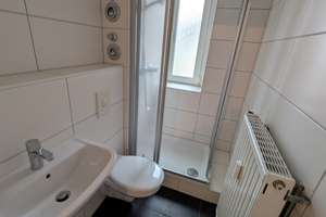 Ankommen und wohlfühlen in der hübschen Zwei-Zimmer-Wohnung mit Balkon – Bachstraße 1, 8527 Reusa mit Sorga, Plauen – Vorschaubild 5