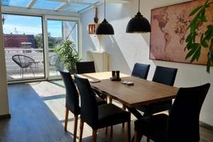 Helle 4 Zi. Wohnung + Dachterrasse + 2 TG Stellplätze
