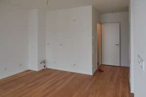1,5 Zimmer Wohnung mit großem
Balkon & hochwertiger Einbauküche – Leinweberweg 24, 81249 Lochhausen, München – Vorschaubild 5
