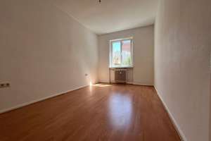 Helle 2-Zimmer-Wohnung mit Balkon und EBK - UNIT 03 – Theklastraße 9, 12205 Lichterfelde, Berlin – Vorschaubild 6