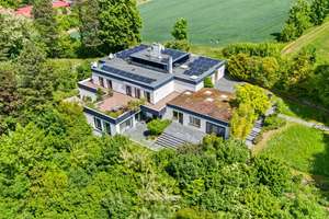 Alleinlage mit Panoramablick! Luxuriöse Architektenvilla mit Schwimmhalle und 7.847 m² Grundstück – Die vollständige Adresse der Immobilie erhältst du vom Anbieter., 91338 Igensdorf – Vorschaubild 2