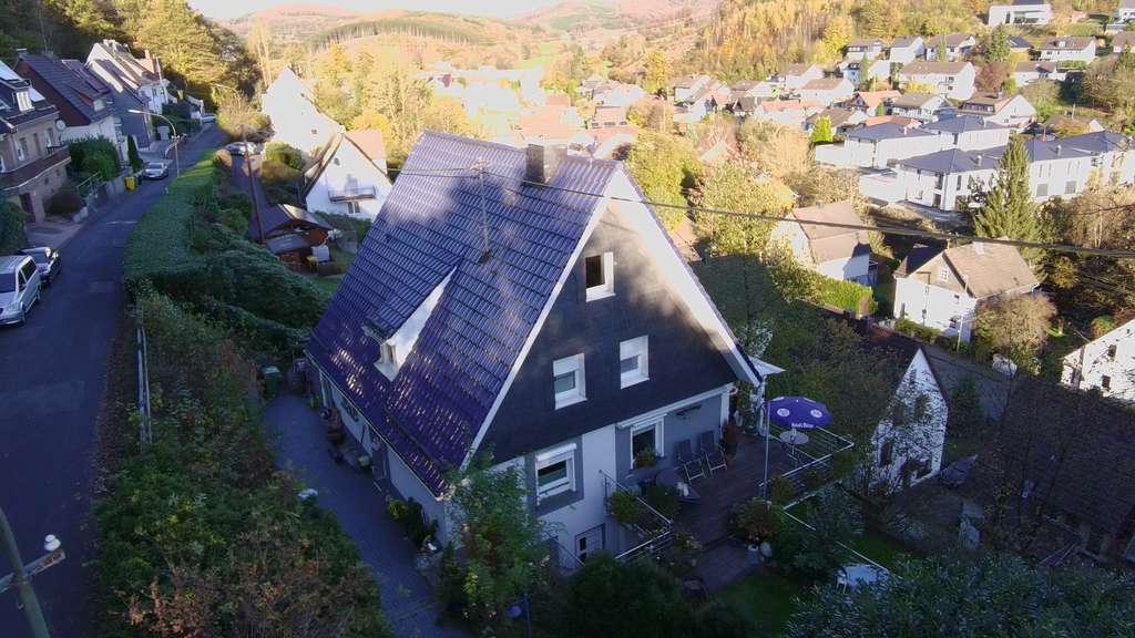 Immobilie in Netphen - Ansprechendes Einfamilienhaus mit Einliegerwohnung - Bild 3