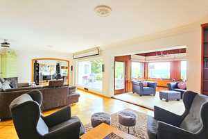 *RESERVIERT*Elegantes Anwesen mit einem unvergleichlichen Ausblick in bester Lage von Eschbach – Waldshut (Kreis) – Vorschaubild 9