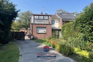 KREFELD - MOYLANDSTRASSE - FEINE WOHNGEGEND - DOPPELHAUSHÄLFTE UND BAUGRUNDSTÜCK IN ZWEITER REIHE – Moylandstraße 10, 47804 Kempener Feld/Baackeshof, Krefeld – Vorschaubild 4