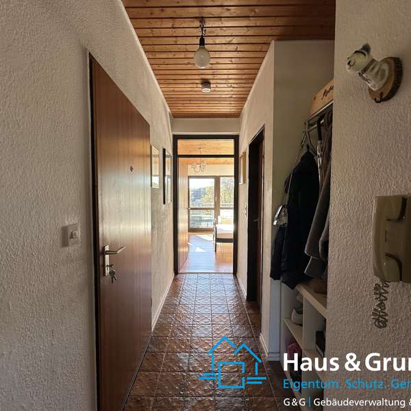 *** charmante 2-Zimmer-Wohnung - mit Balkon - in guter Lage im Pontviertel ***