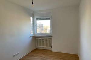 Schöne 3 Zimmer-Wohnung mit Loggia – Äußere Bayreuther Str. 154, 90411 Schafhof, Nürnberg – Vorschaubild 13
