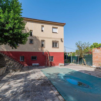 CHALET ZU VERKAUFEN IN CHINCHON