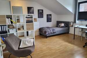 HAUS MIT EINLIEGER-APARTMENT, GARAGE, LAGER UND VIEL PLATZ IN MEERBUSCH-BÖSINGHOVEN ZU VERKAUFEN... – Geisweg 30, 40668 Meerbusch – Vorschaubild 31
