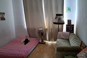 Teilmöbilierte 1-Zimmerwohnung im 1.OG mit hohen Decken – Lortzingstraße 4, 68169 Mannheim – Vorschaubild 1