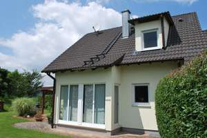 Freistehendes Einfamilienhaus in Sinningen zu vermieten mit großem Garten – 88486 Kirchberg an der Iller – Vorschaubild 3