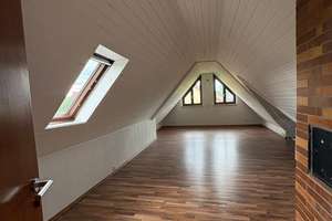 Großzügiges Zweifamilienhaus mit großem Garten, Pool, 3 Stellplätzen, Carport und zwei Garagen – Verdistraße 26, 90455 Katzwang, Reichelsdorf Ost, Reichelsdorfer Keller, Nürnberg – Vorschaubild 11