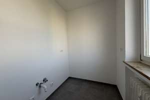 Kompakt geschnittene, helle 1-Zimmer-Wohnung mit Balkon nahe dem Zentrum von Fürstenfeldbruck – Nibelungenstraße 18, 82256 Fürstenfeldbruck – Vorschaubild 6