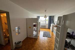 Großzügige 101 m² große Wohnung in Köln Niehl mit Domblick. – Die vollständige Adresse der Immobilie erhältst du vom Anbieter., 50733 Niehl, Köln – Vorschaubild 10