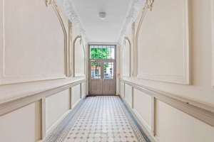Provisionsfrei! Bezugsfreie 2,5-Zimmer Altbauwohnung mit Balkon im Laskerkiez – Corinthstraße  48, 10245 Friedrichshain, Berlin – Vorschaubild 17
